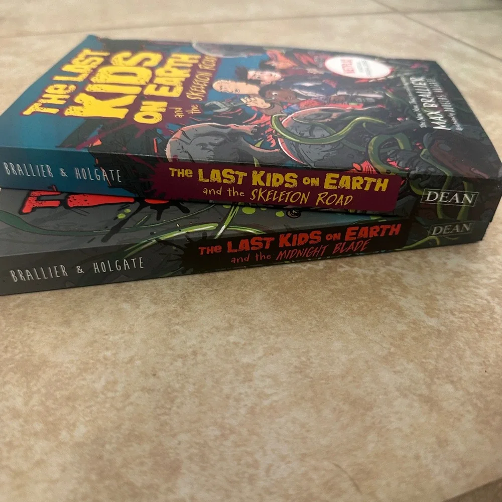 Last Kids on Earth Books Max Brallier Midnight Blade Skeleton Road Lot of 2